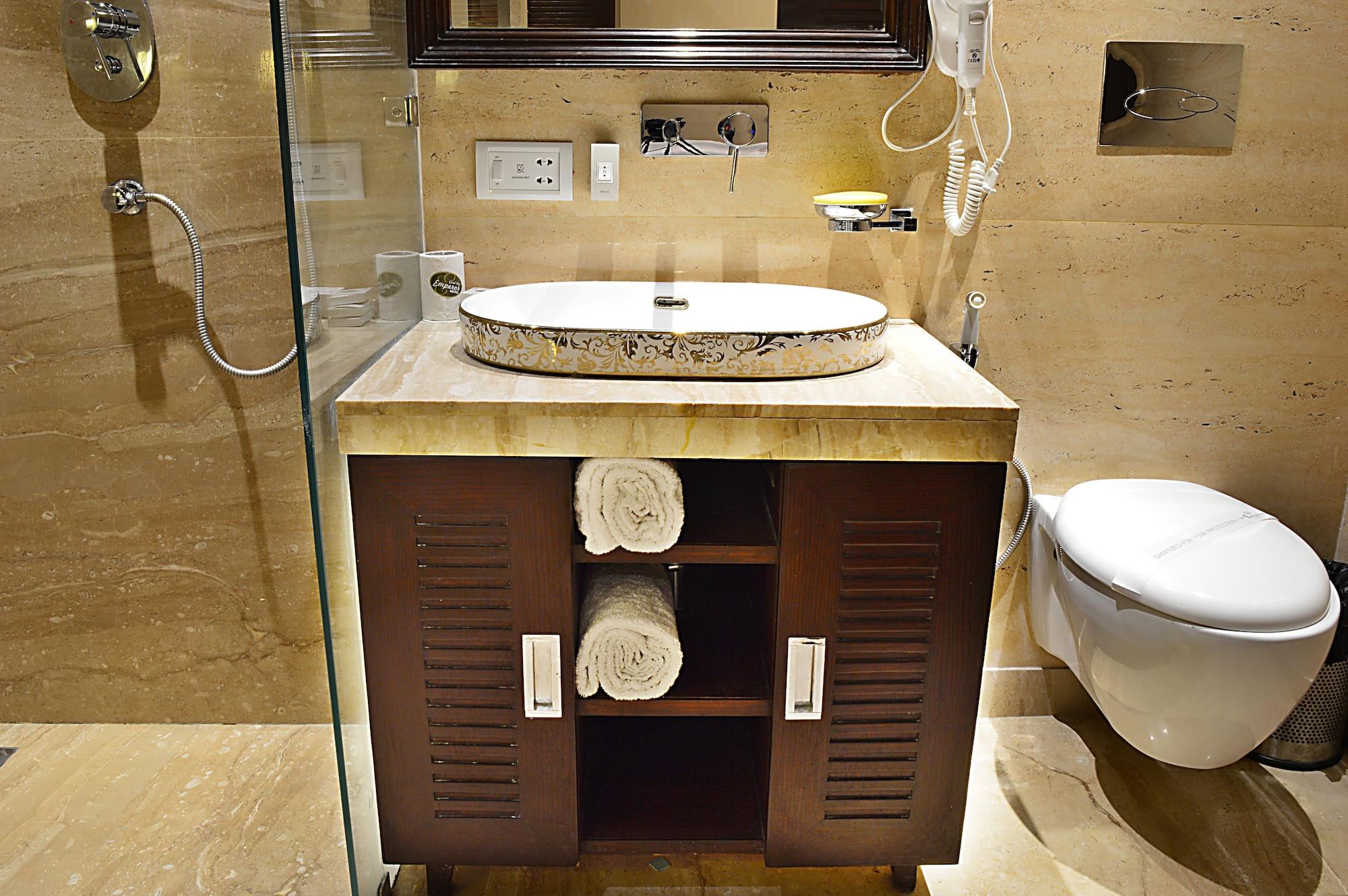 Hotel Emperor Palms New Delhi Bagian luar foto