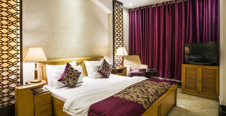 Hotel Emperor Palms New Delhi Bagian luar foto